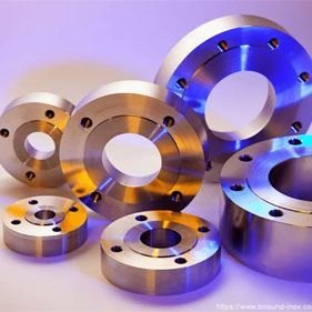 ASME B16.47 Series B WNRF Flanges